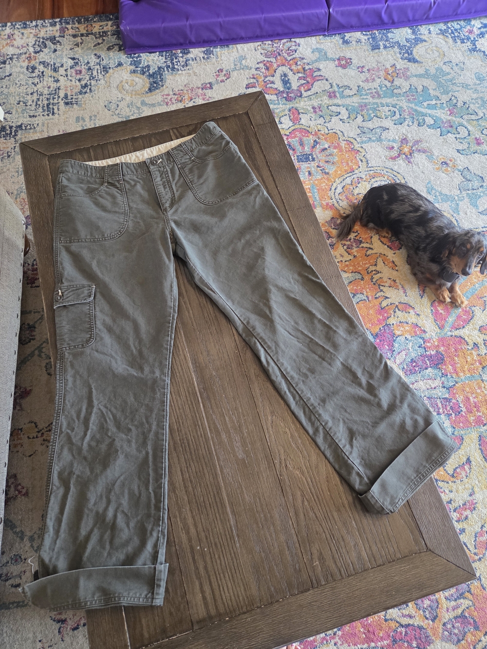 Women Straight Leg Cargo Pants in Olive Green